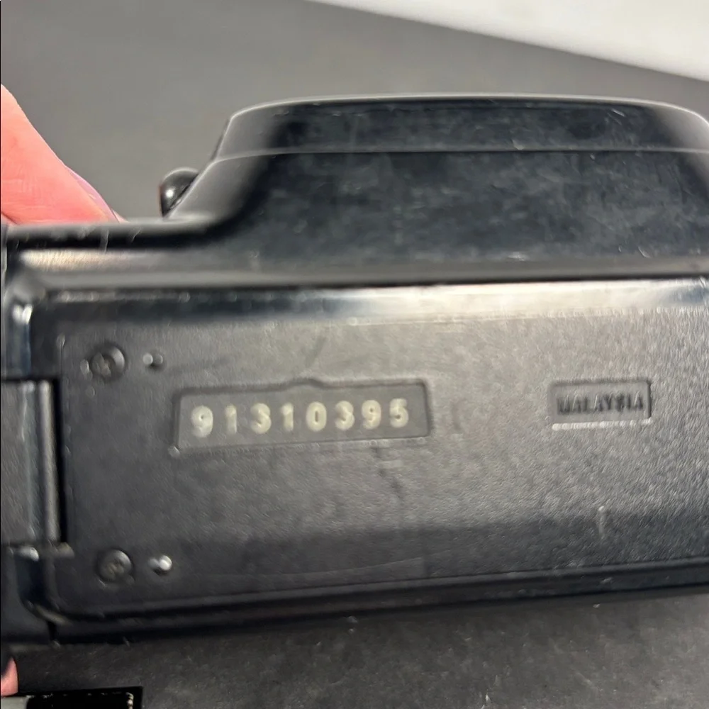 Minolta Freedom Dual AF 35mm Film Camera Cloudy Viewfinder